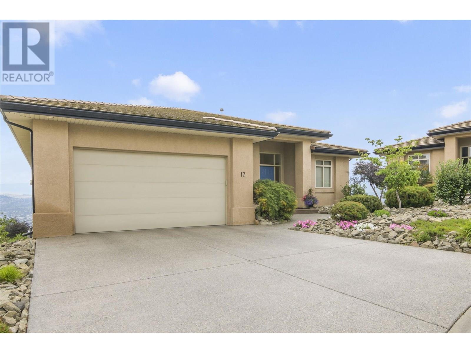 2213 Waddington Court Unit# 17