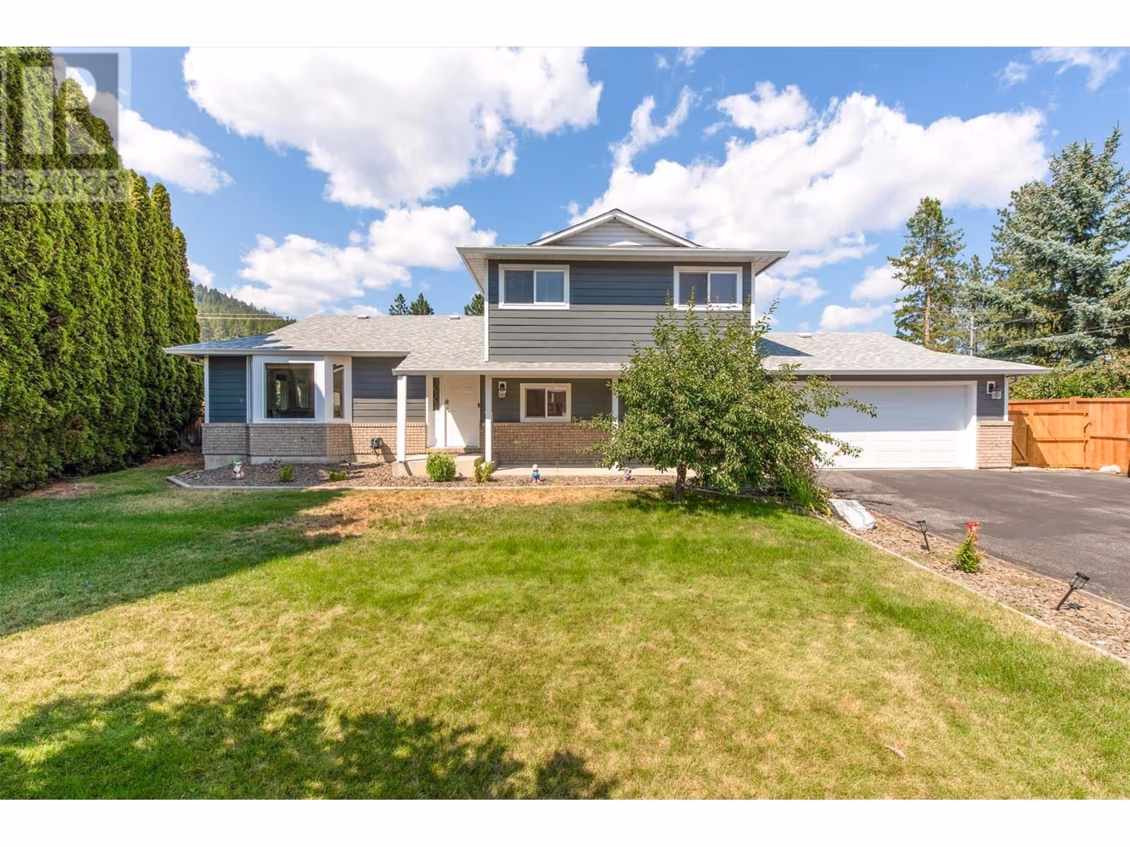3236 Stonegate Court