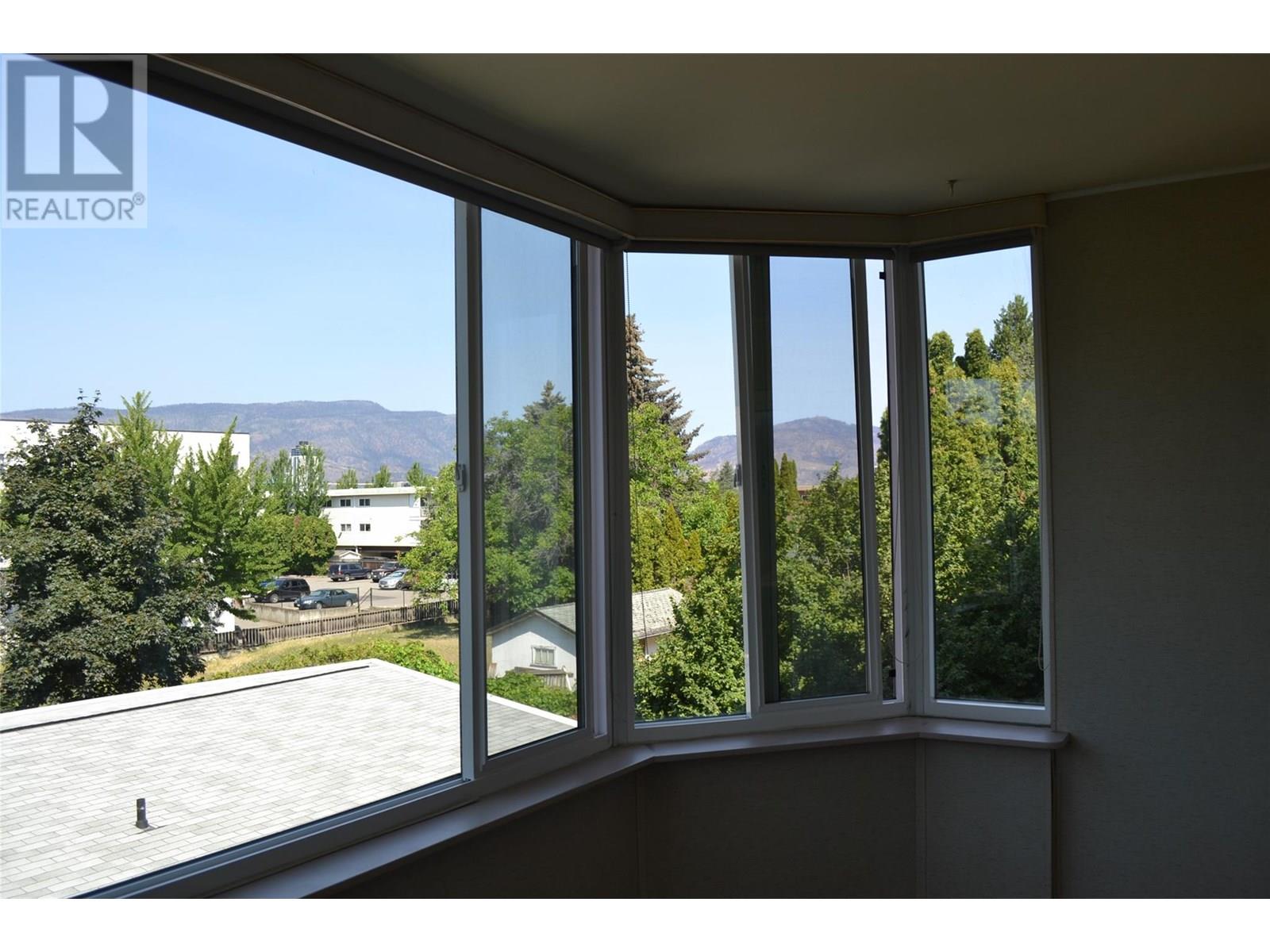 1170 Brookside Avenue Unit# 204