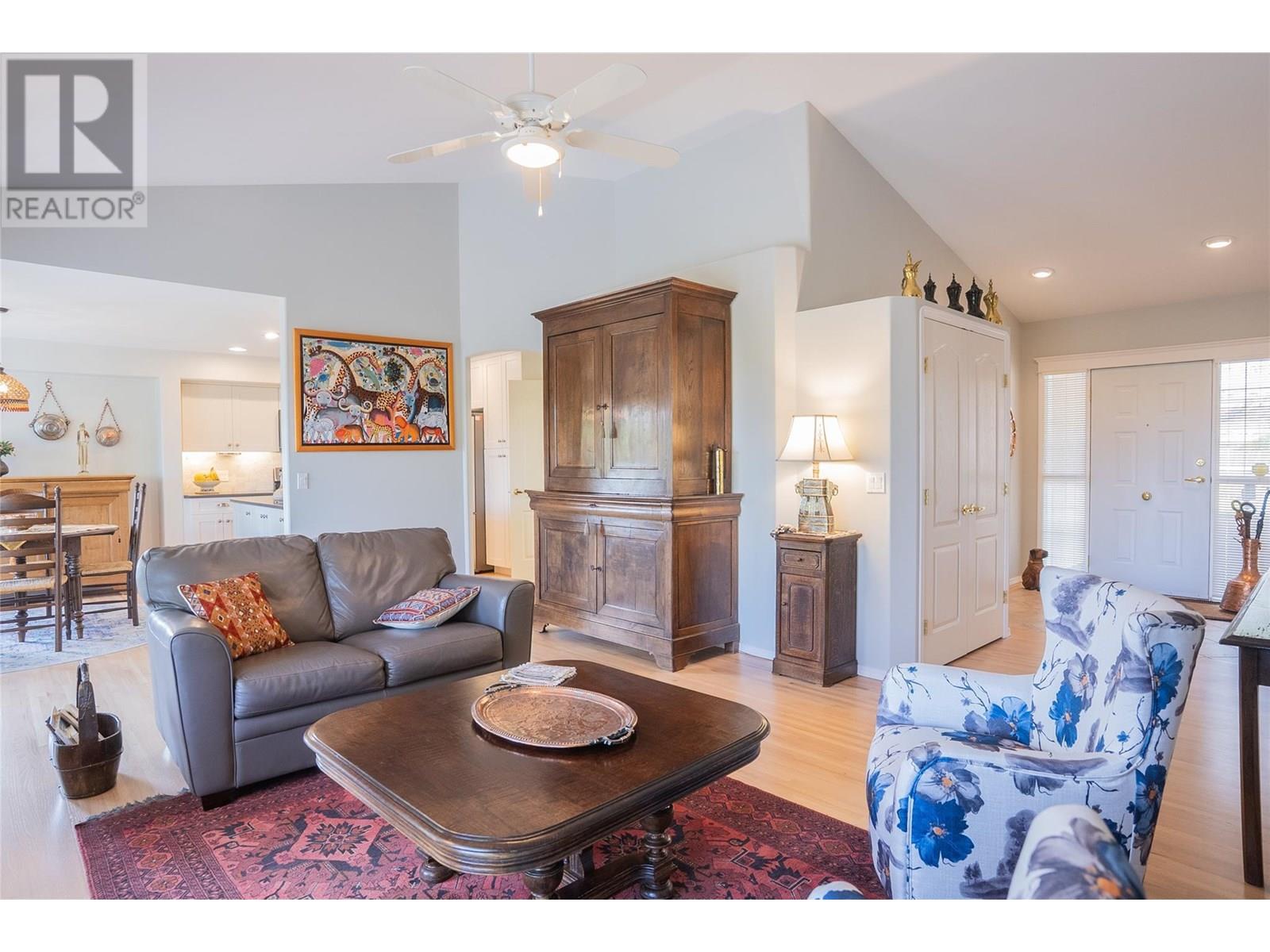 2081 Horizon Drive
