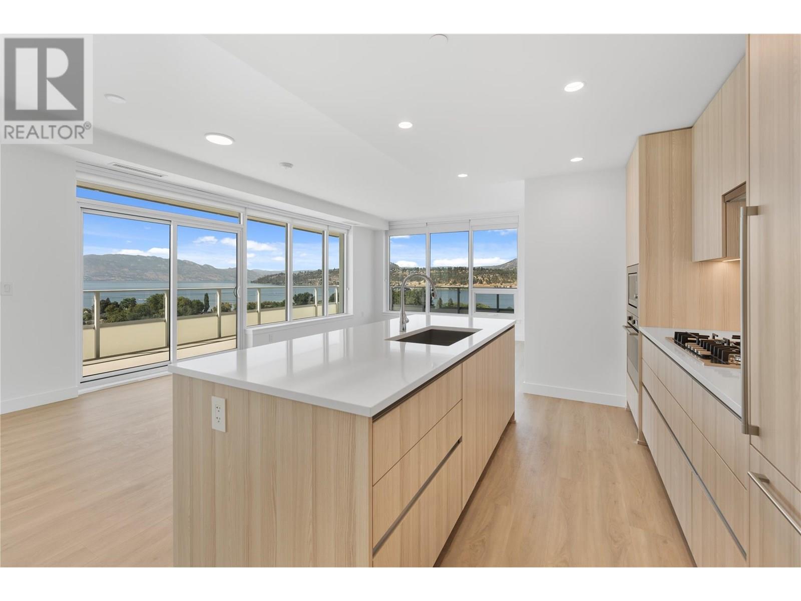 238 Leon Avenue Unit# 1407