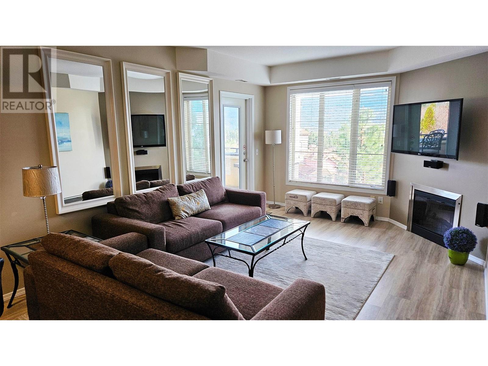 1873 Country Club Drive Unit# 2322