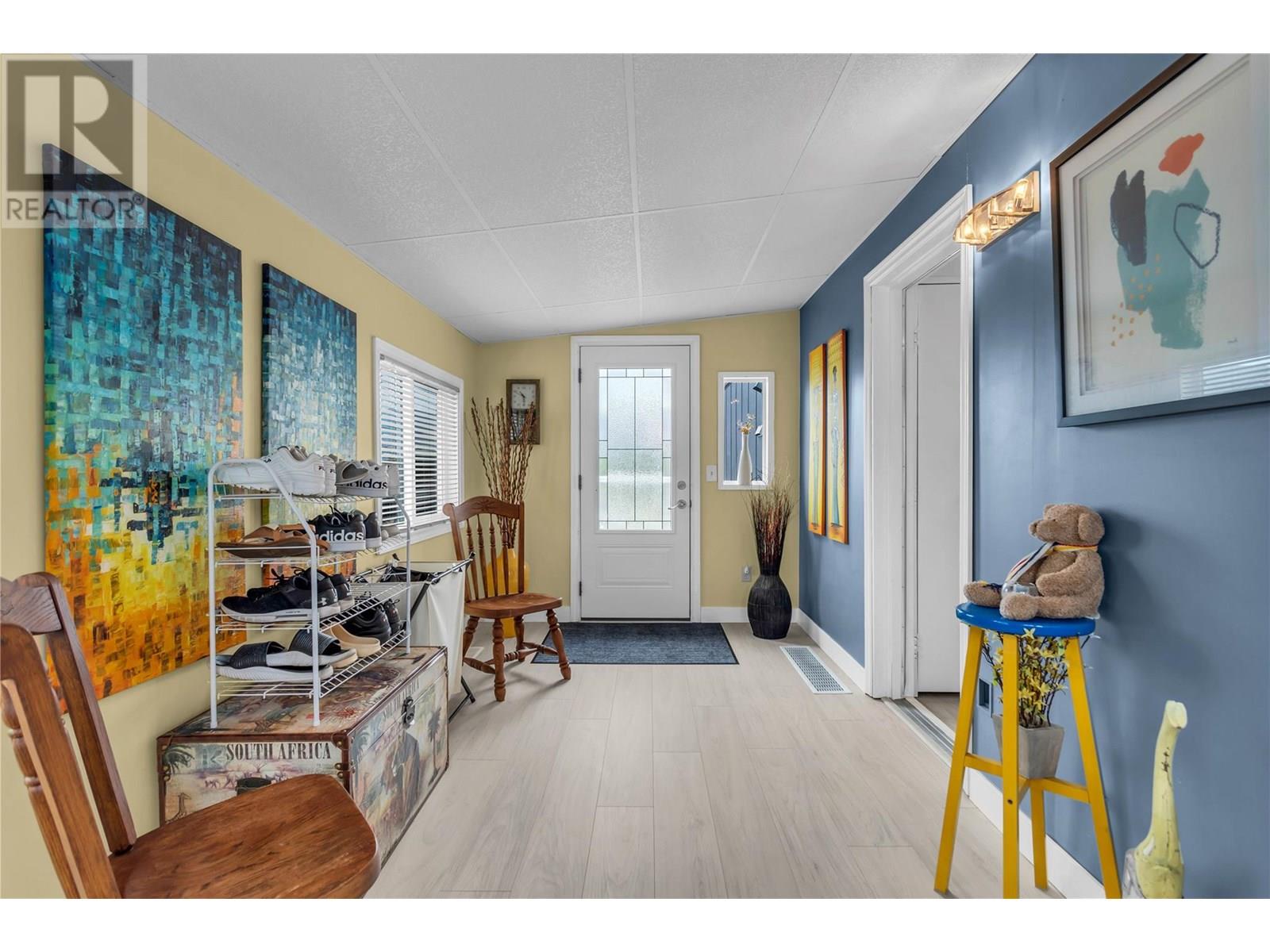 2098 Boucherie Road Unit# 26