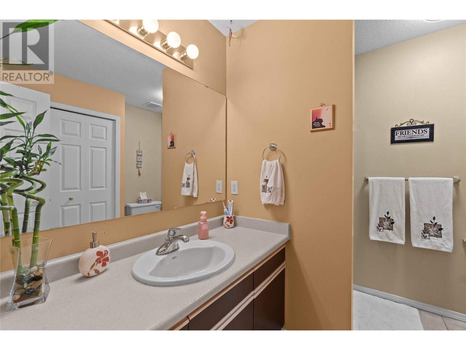 3906 Pleasant Valley Road Unit# 10
