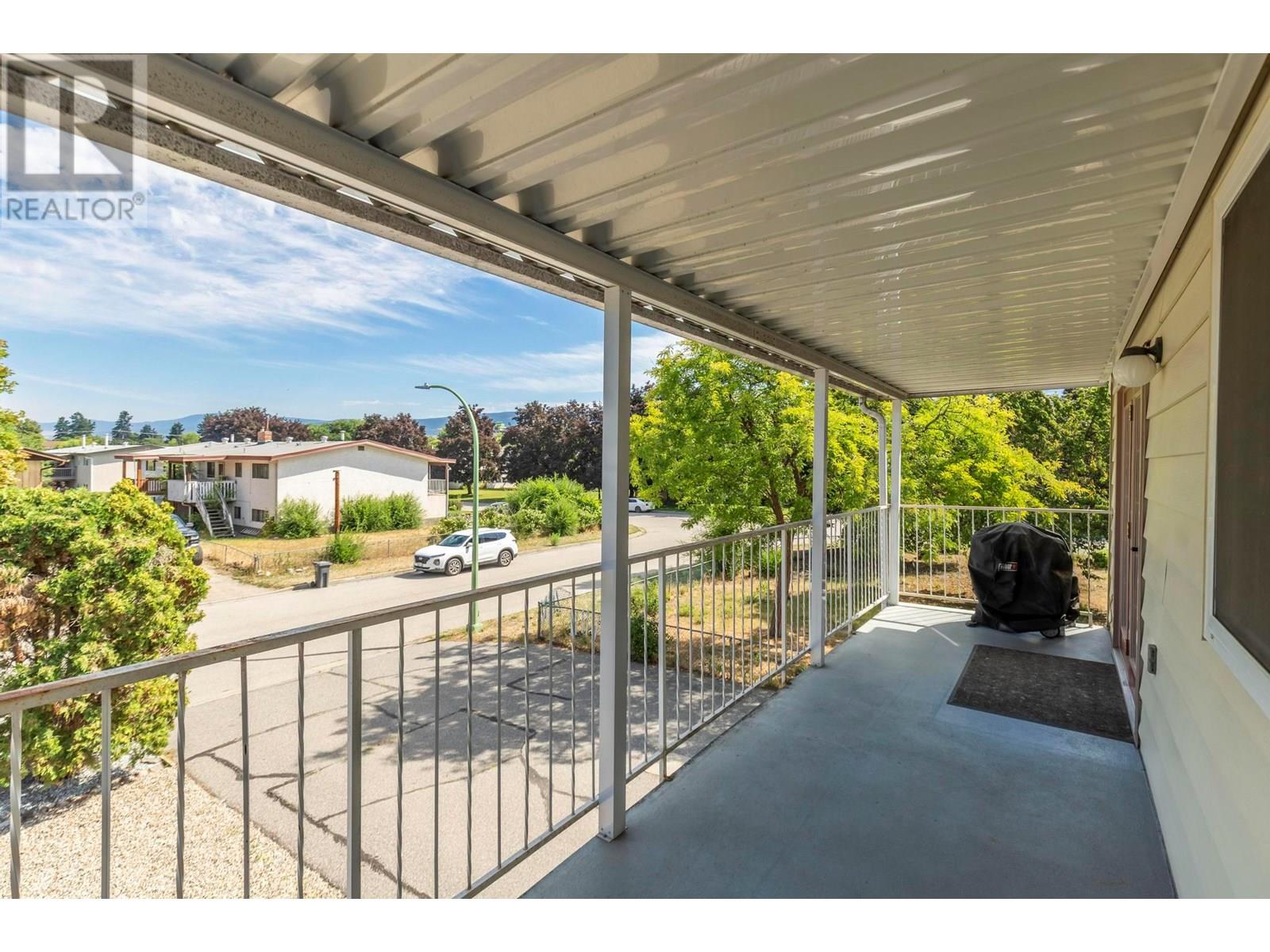 565 Chepesuik Court