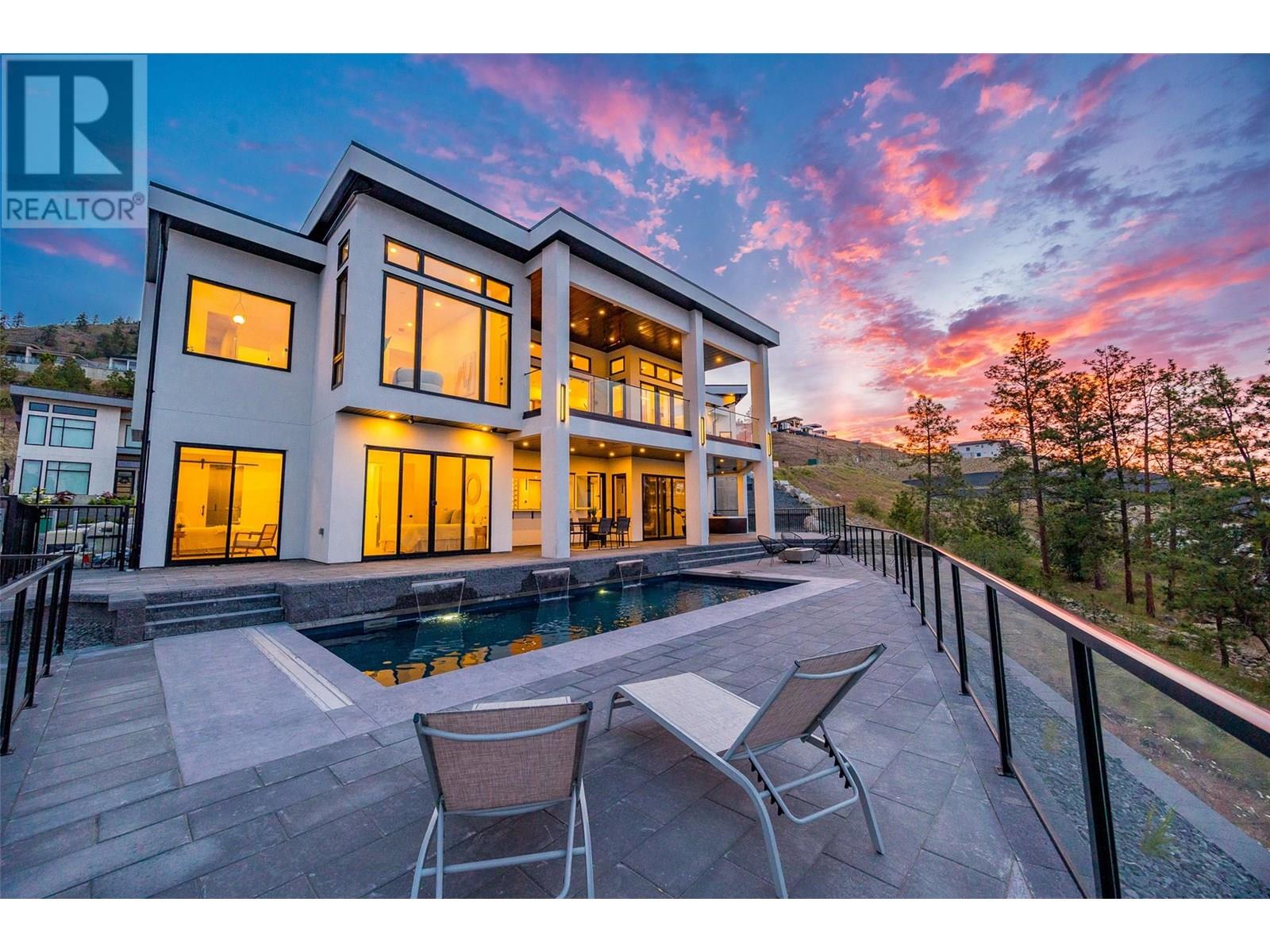 1435 Vineyard Drive