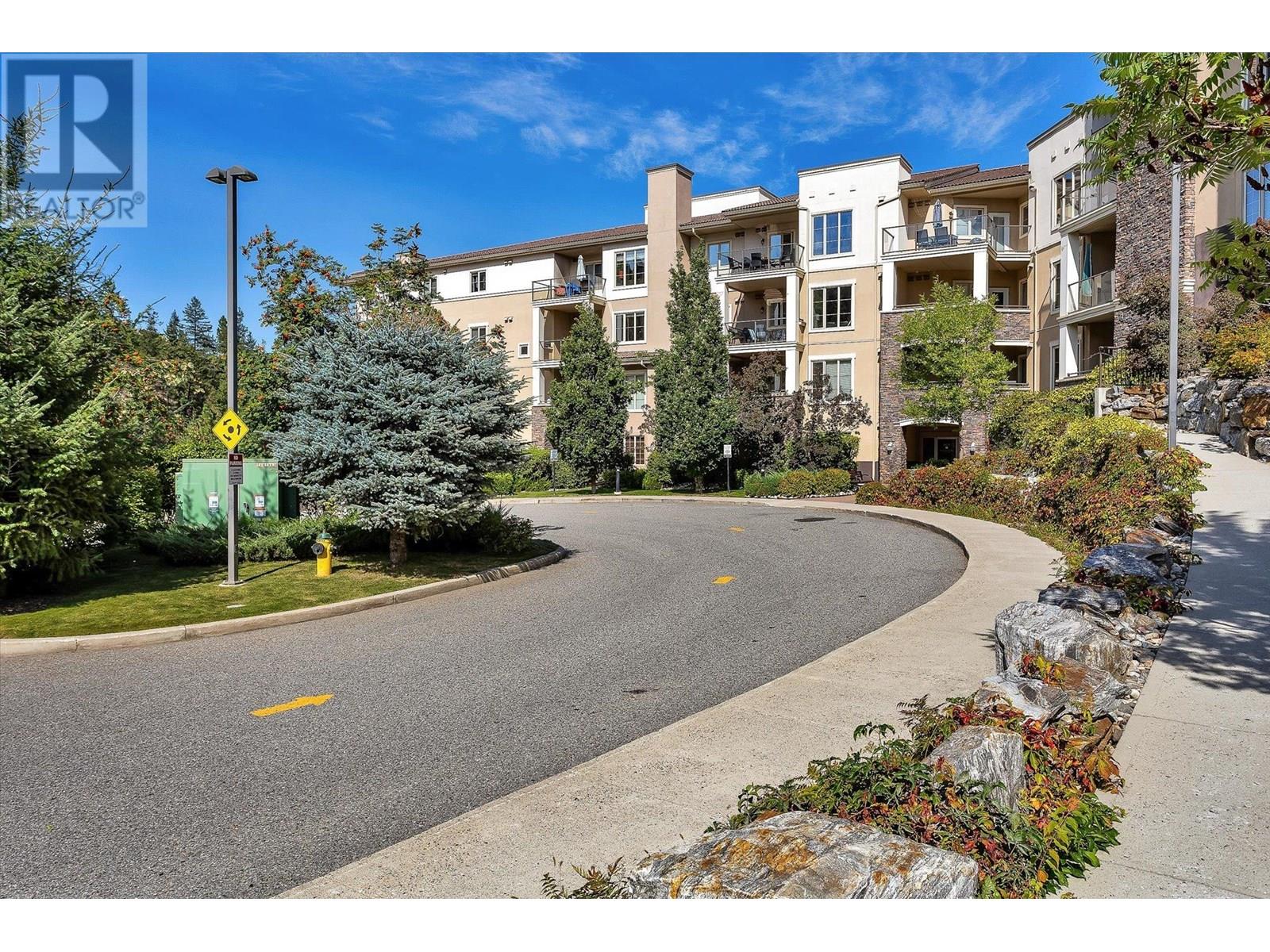 1875 Country Club Drive Unit# 1317
