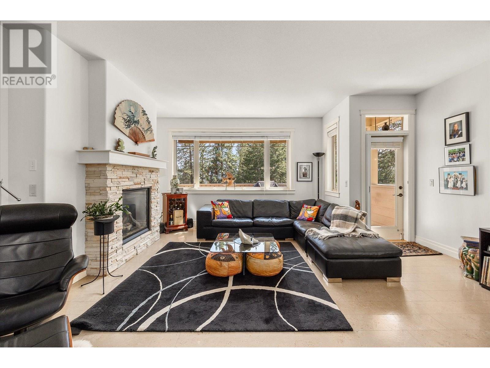 2283 Shannon Heights Court Unit# 14