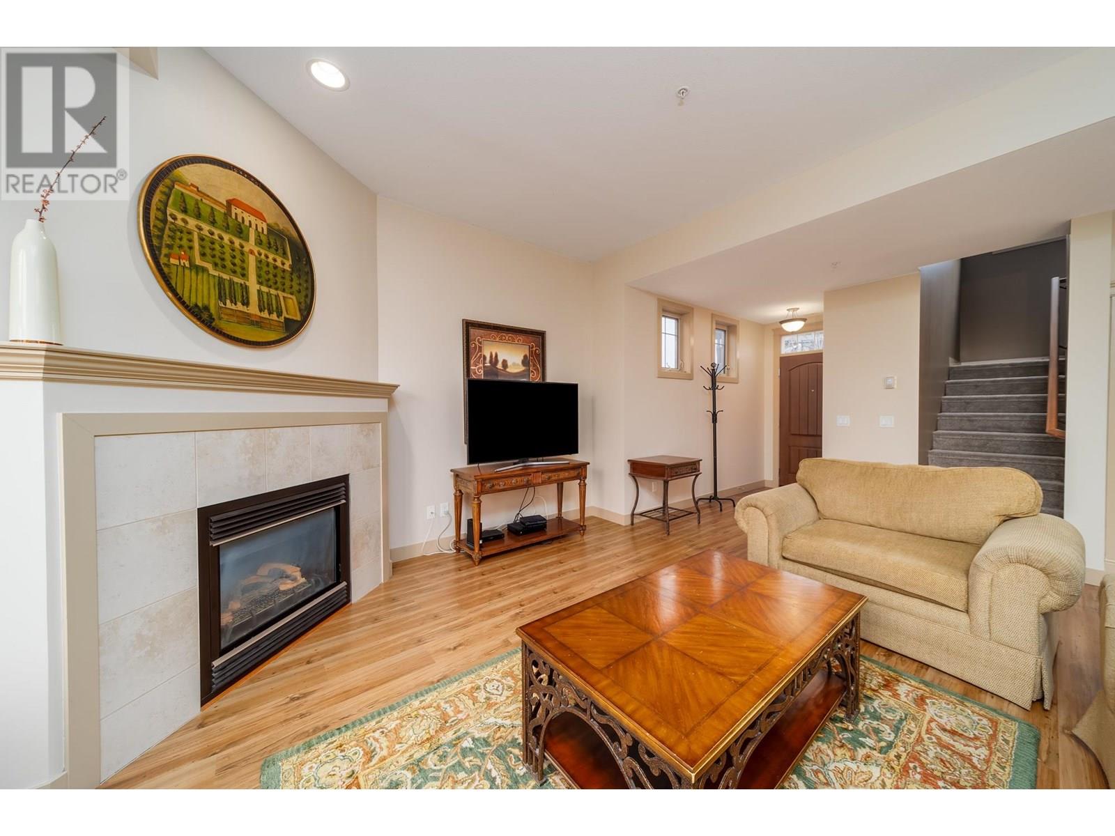 1795 Country Club Drive Unit# 229