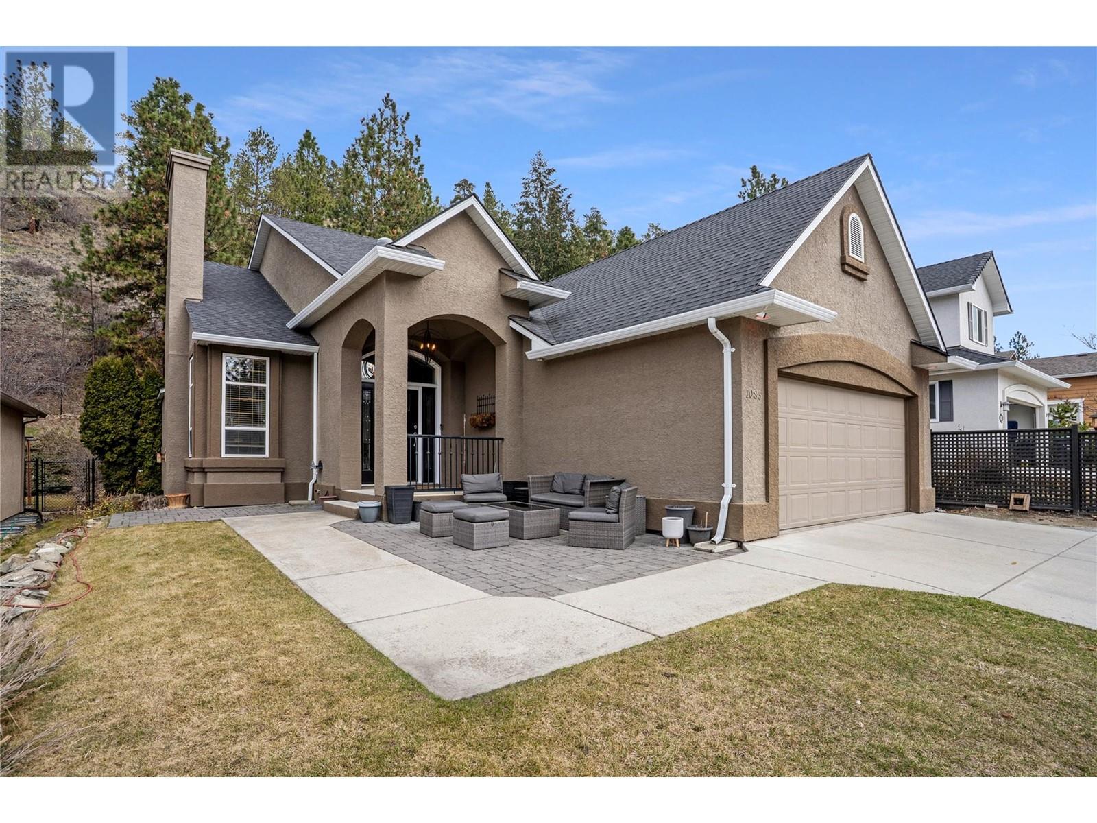 1083 Chilcotin Crescent
