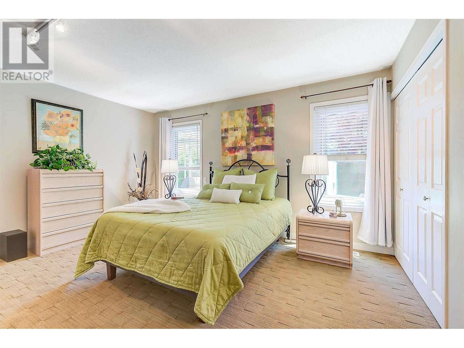 1530 Kelglen Crescent Unit# 23