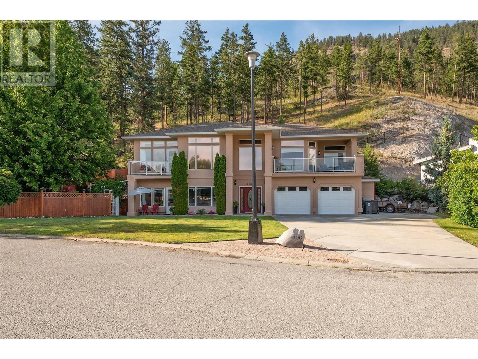 5165 Morrison Crescent