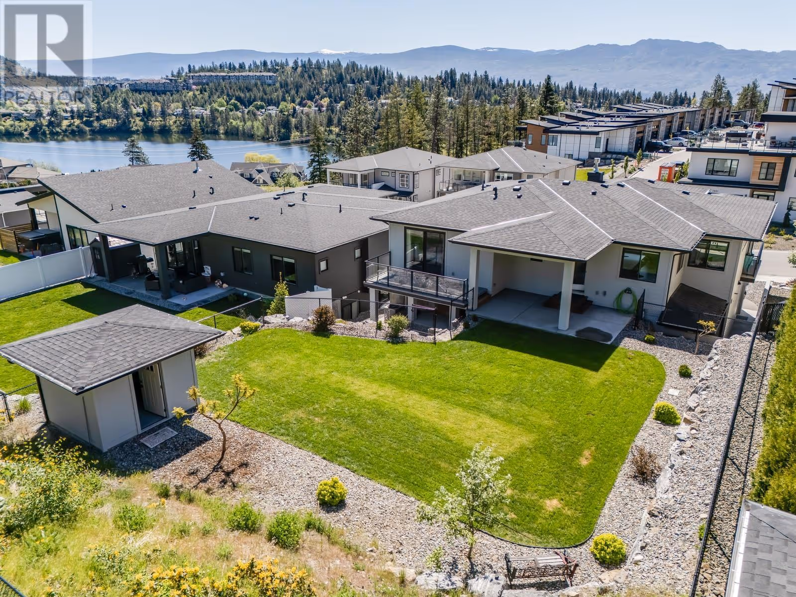 2834 Canyon Crest Drive