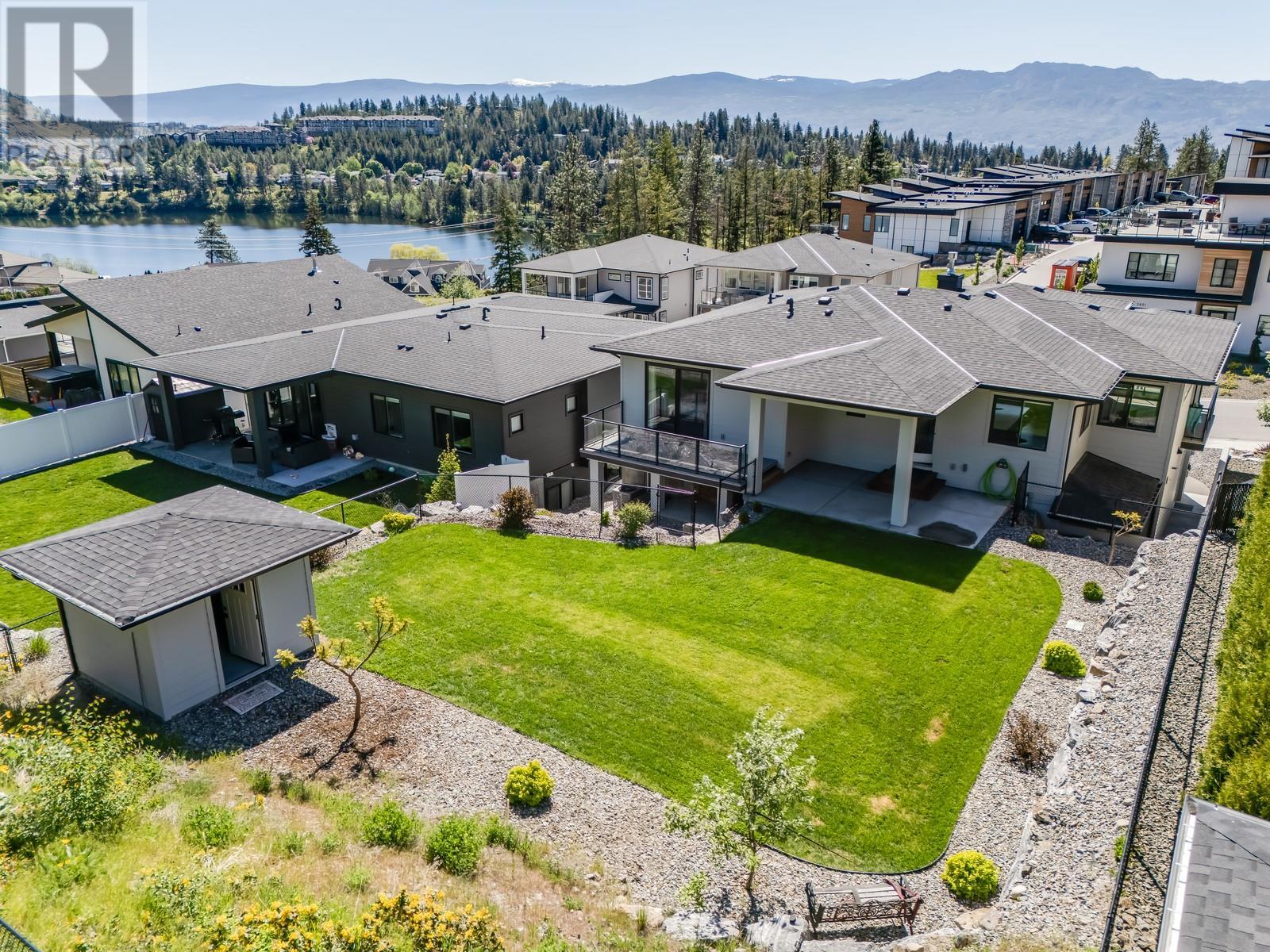 2834 Canyon Crest Drive