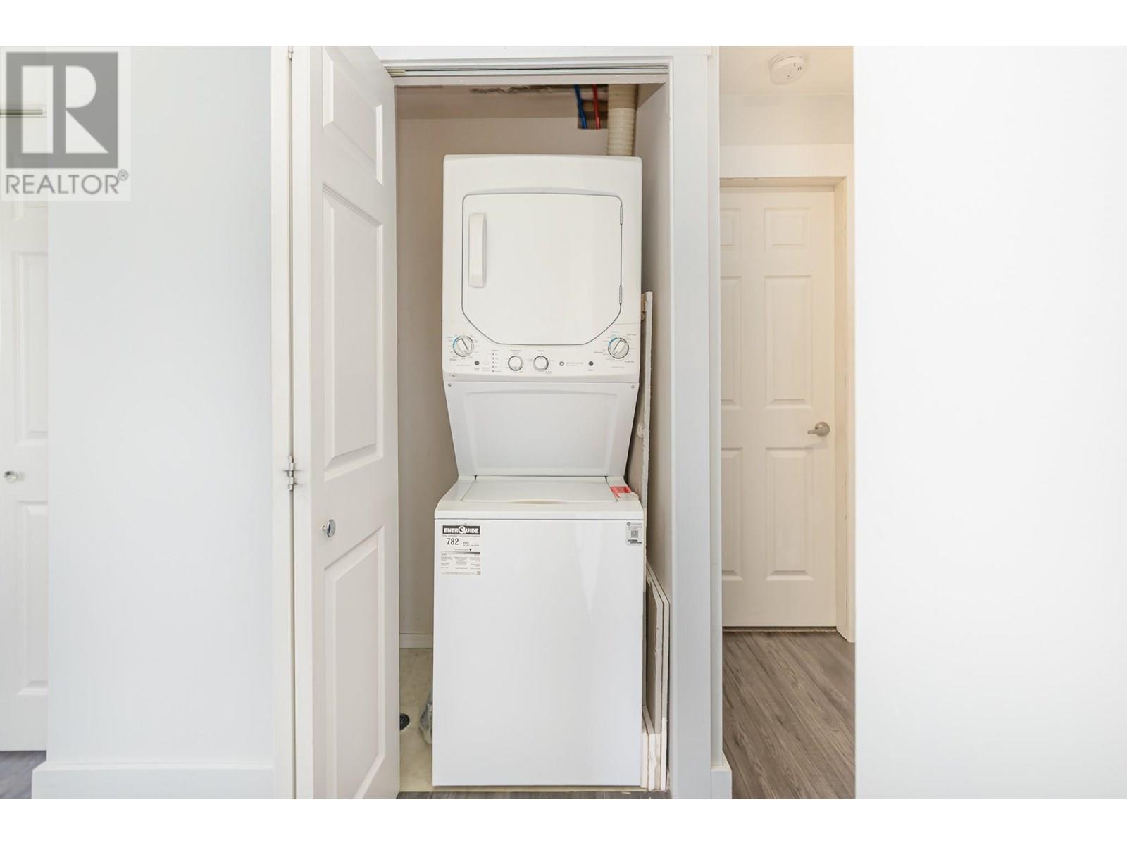 505 Browne Road Unit# 106