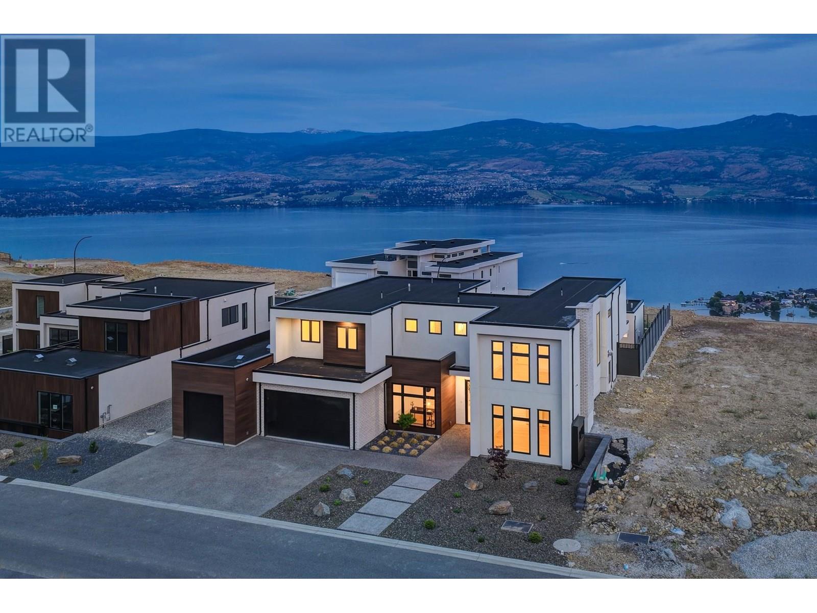 1392 Vineyard Drive