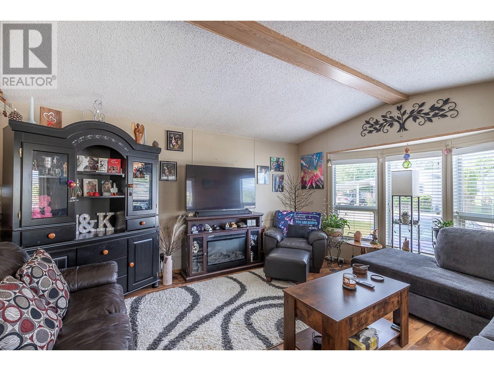 2727 Lakeshore Road Unit# 13