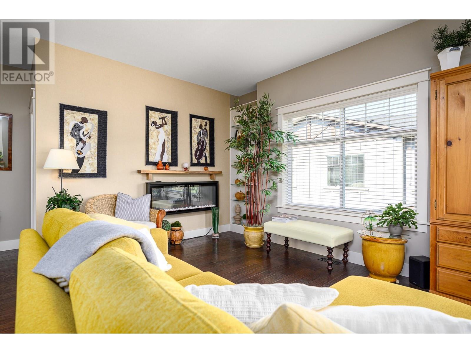 3606 25 Avenue Unit# 101
