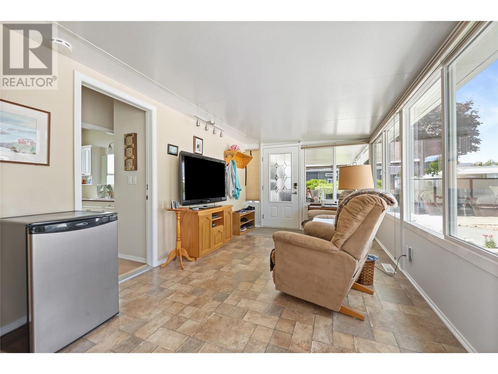 415 Commonwealth Road Unit# 282