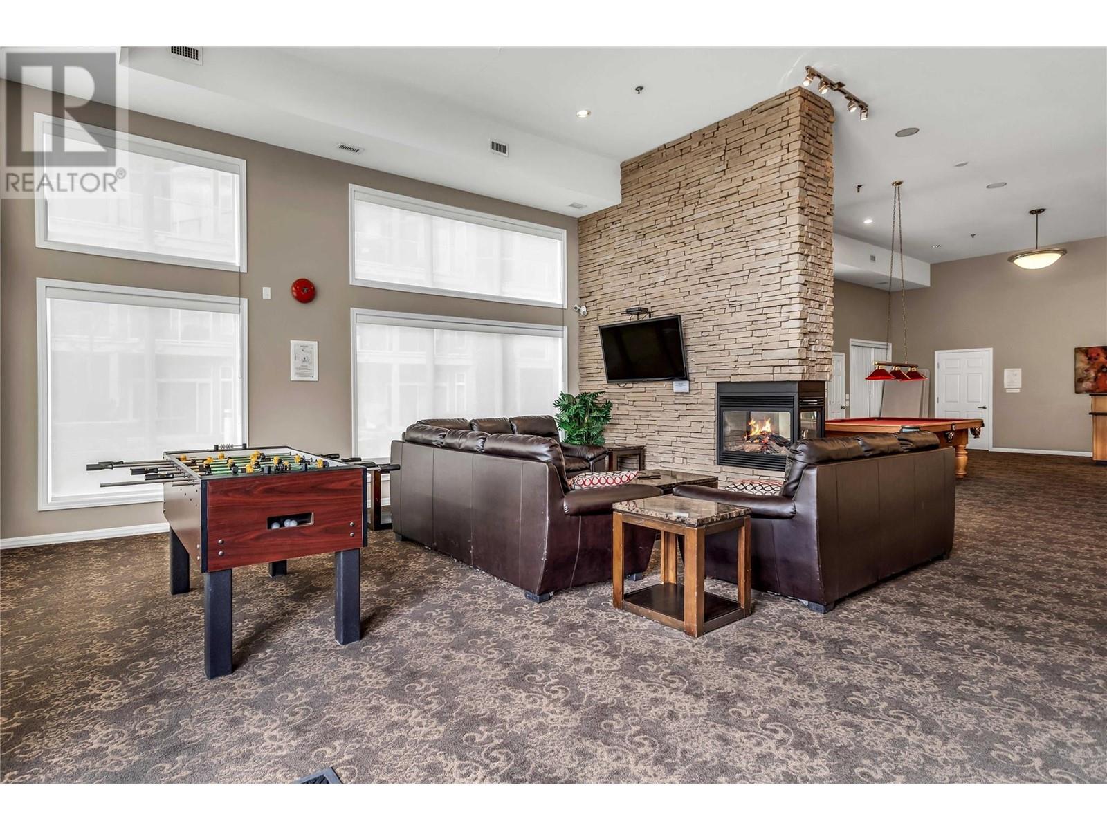 1088 Sunset Drive Unit# 342