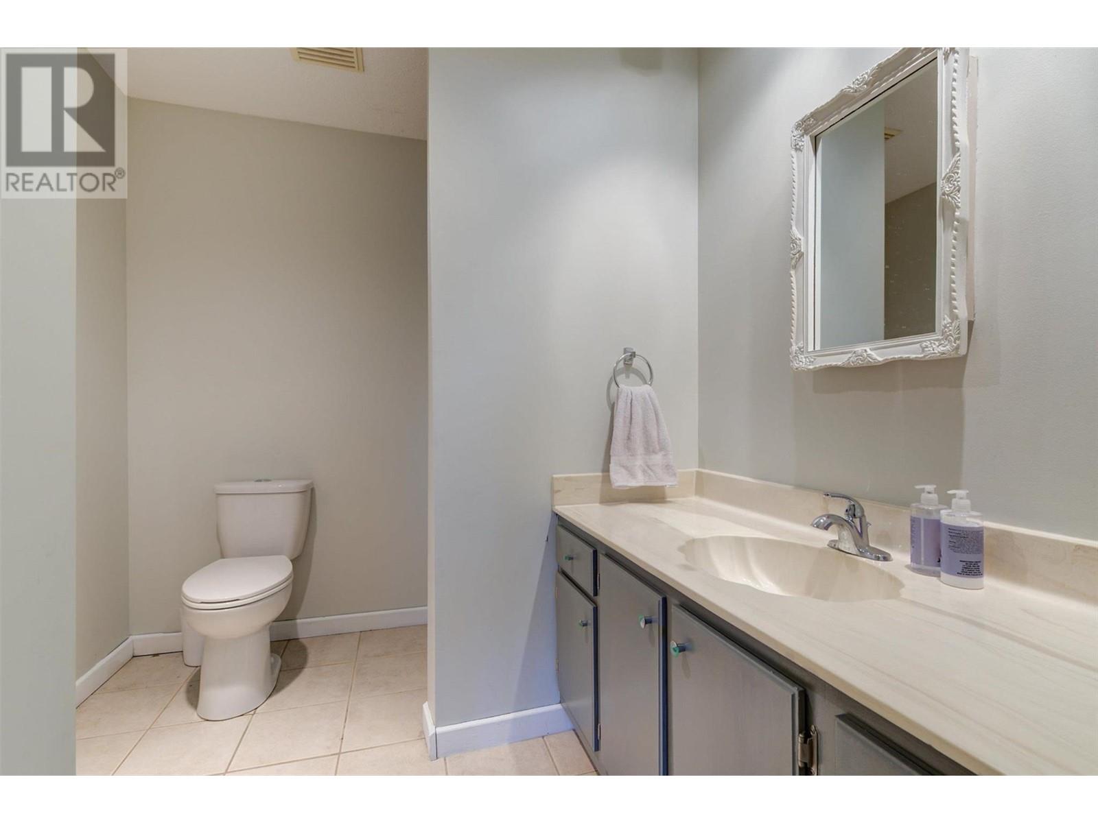 1665 Ufton Court Unit# 333 Lot# 33