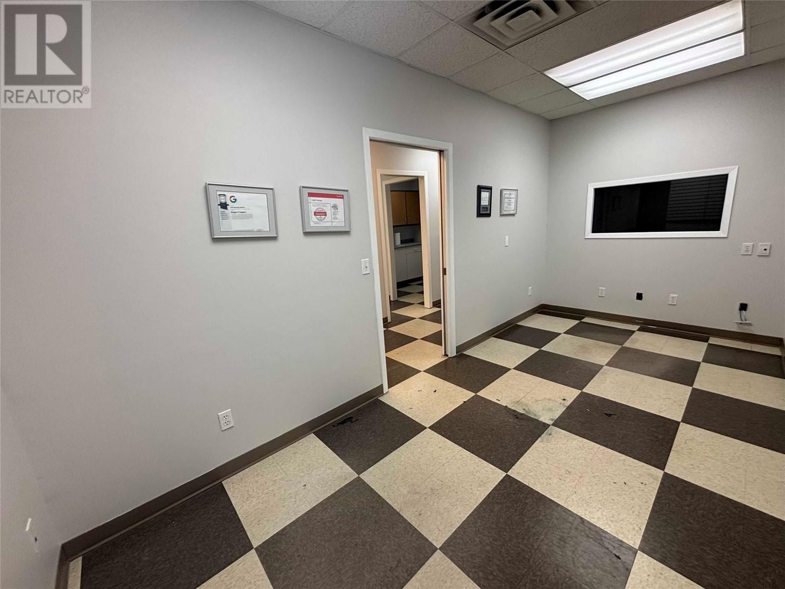 1715 Dickson Avenue Unit# 140