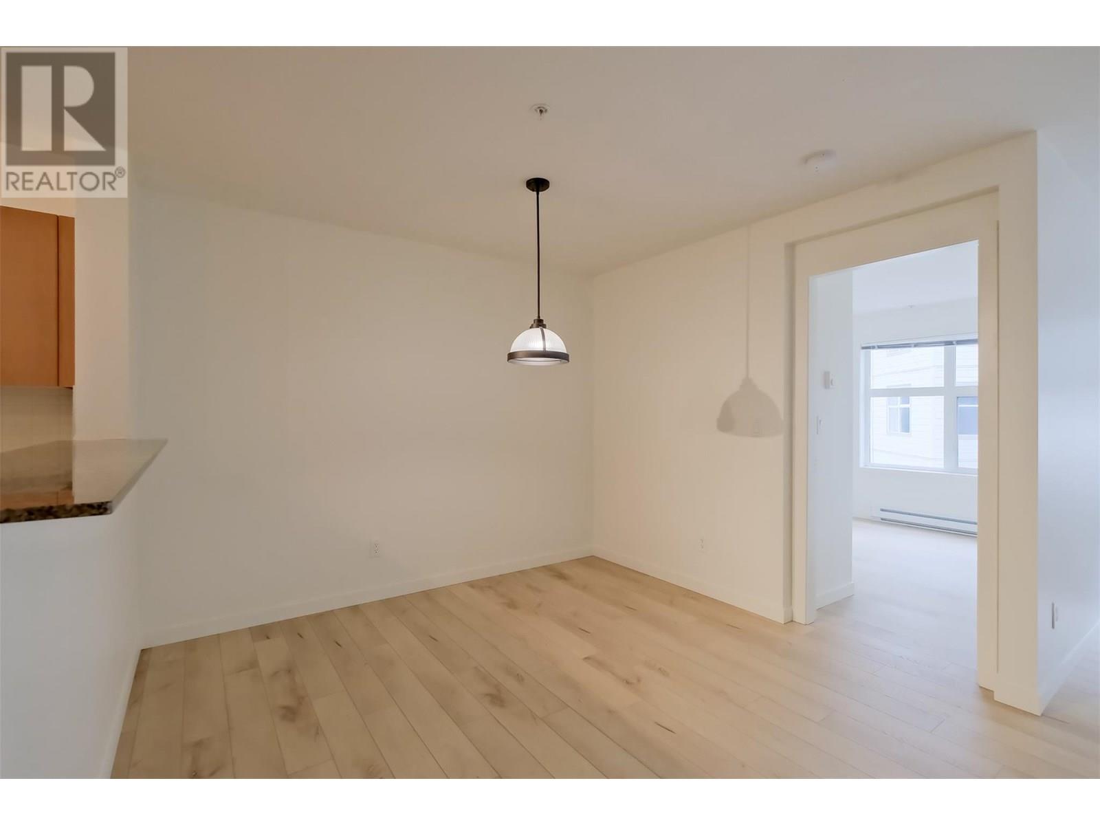 571 Yates Road Unit# 202