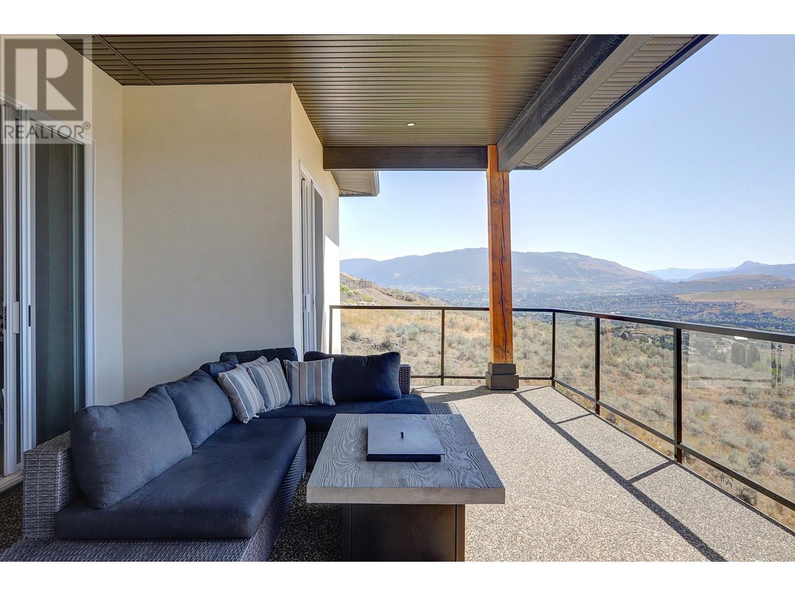 7716 Okanagan Hills Boulevard Unit# 2