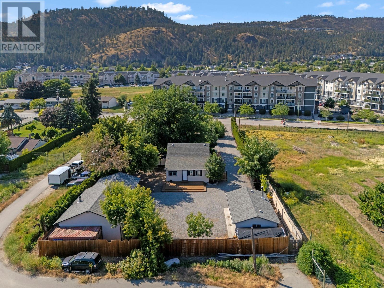 431 Valley Road