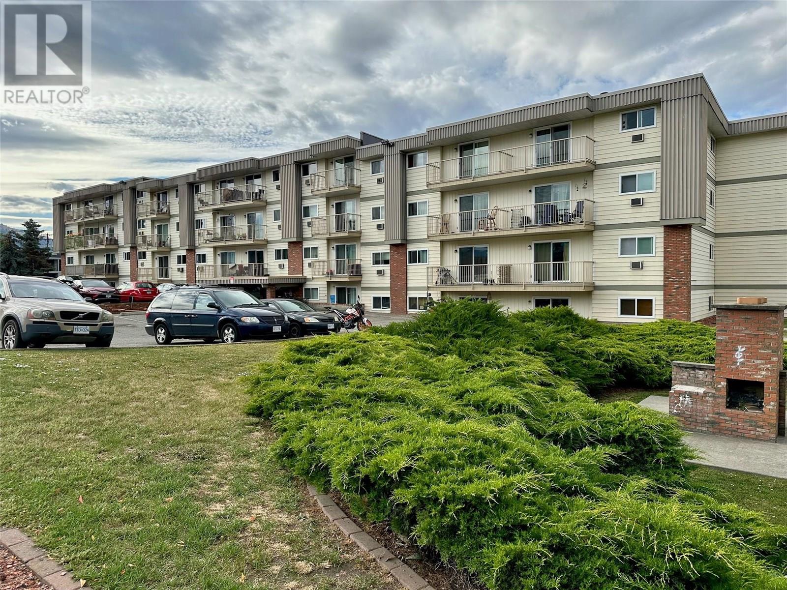 3304 35 Avenue Unit# 412