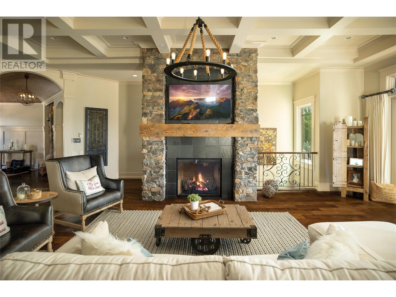 710 ARBOR VIEW Drive