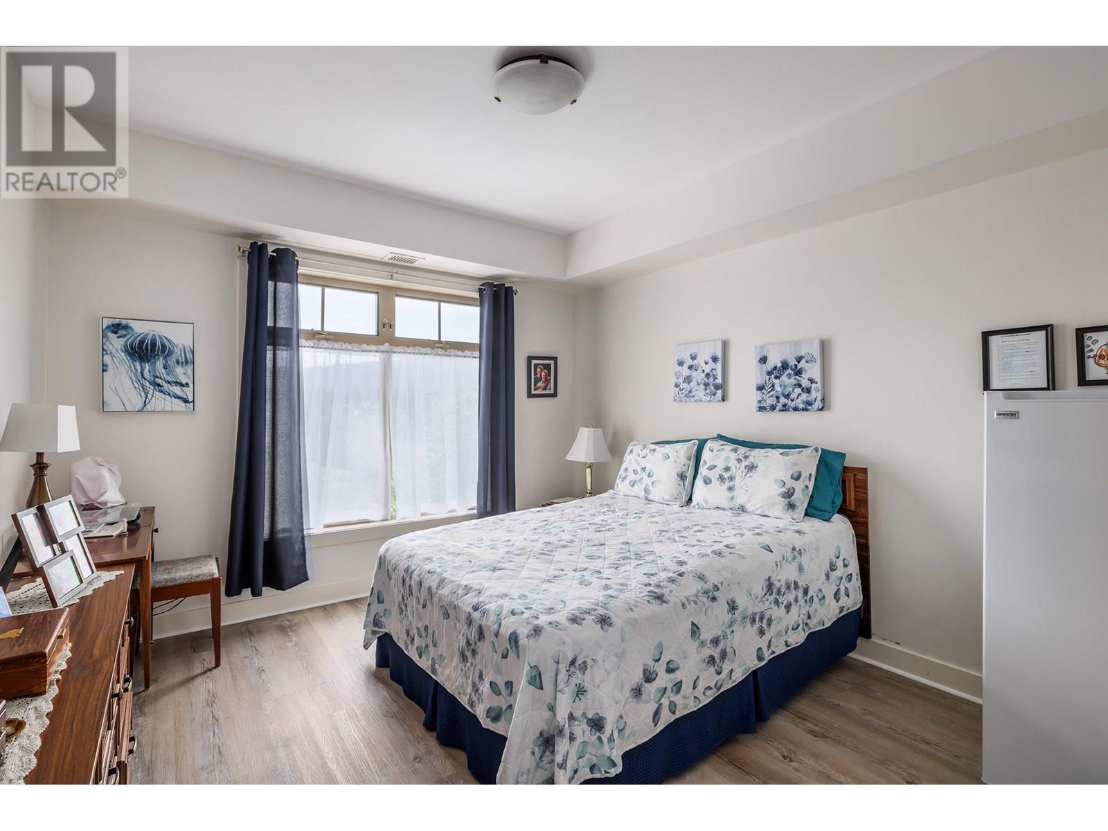 2551 Shoreline Drive Unit# 406