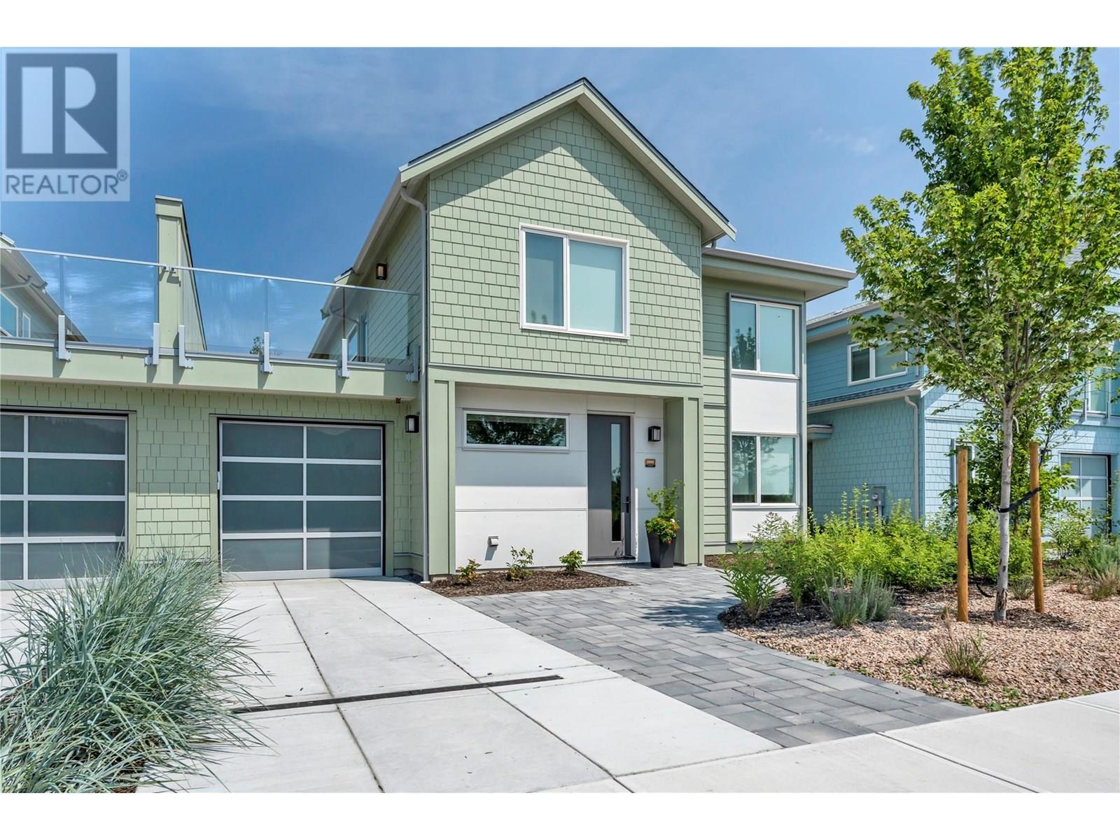 2960 LANDRY Crescent