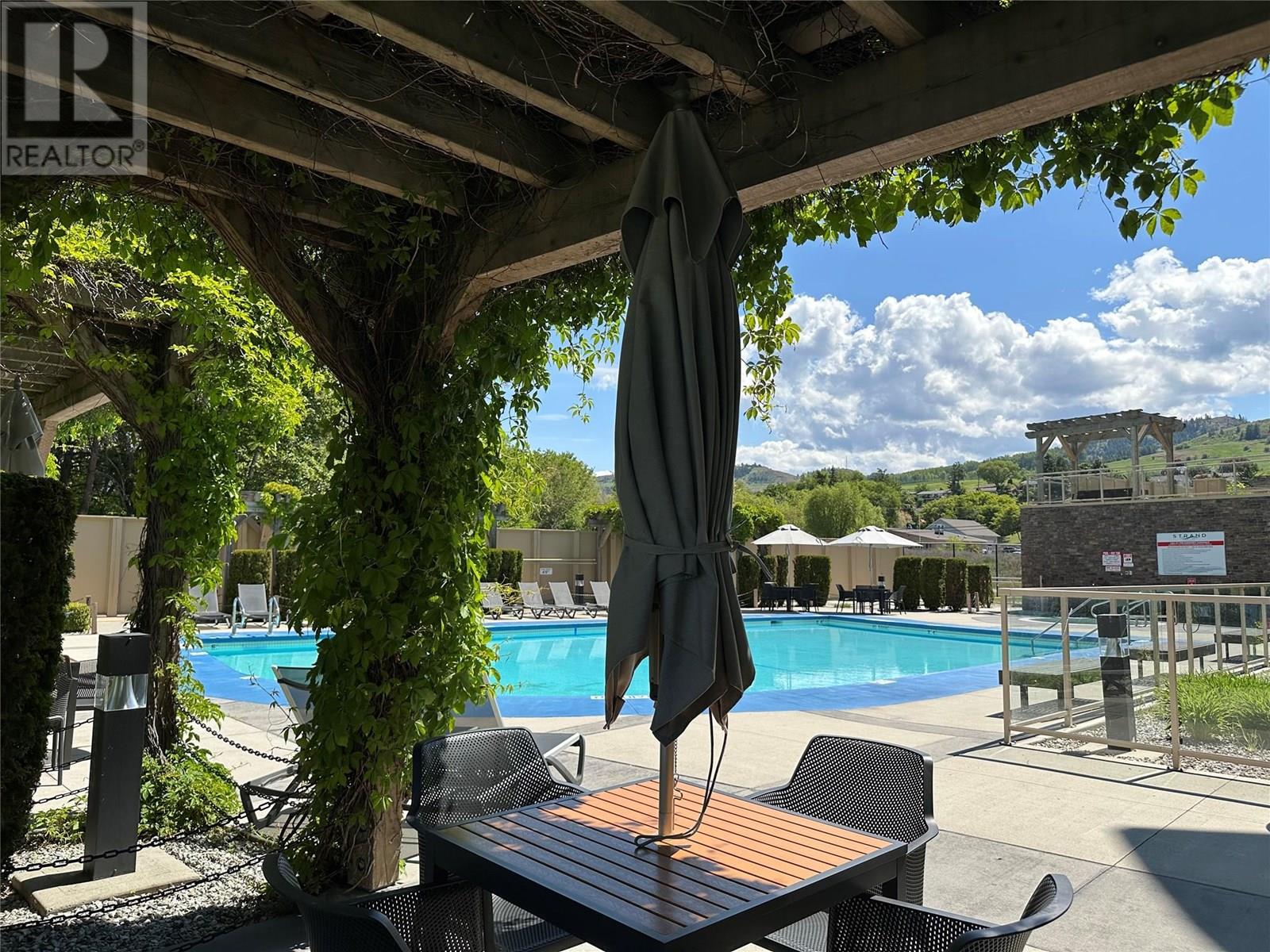 7343 Okanagan Landing Road Unit# 1214
