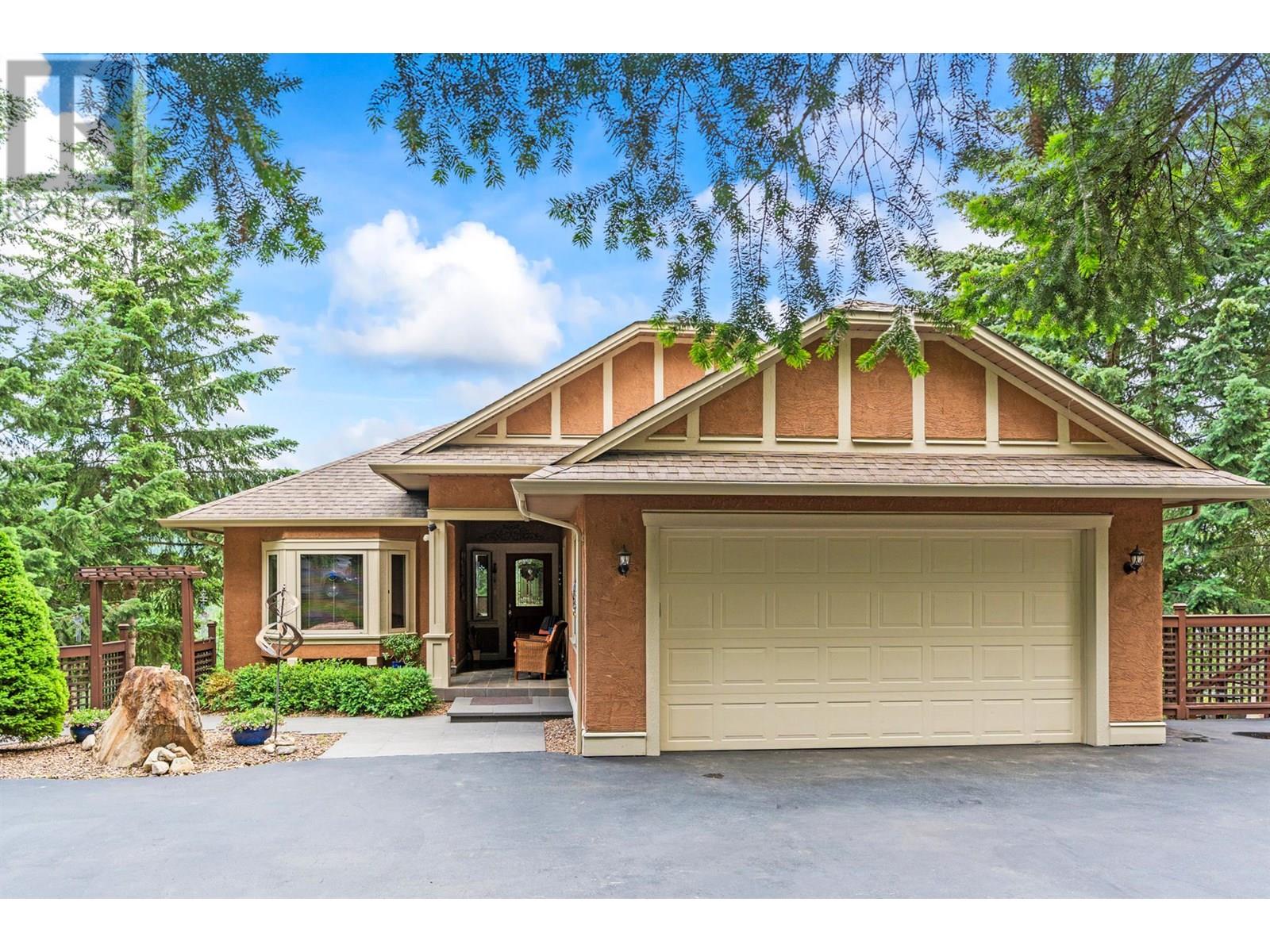 8215 Silver Star Road