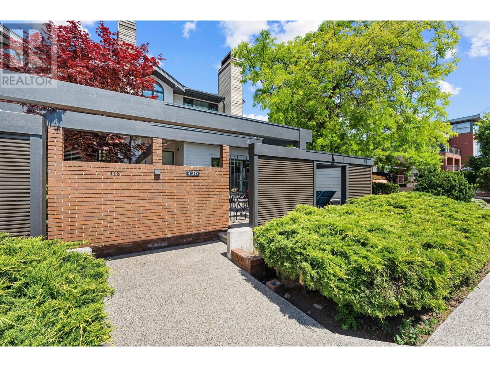 420 West Avenue