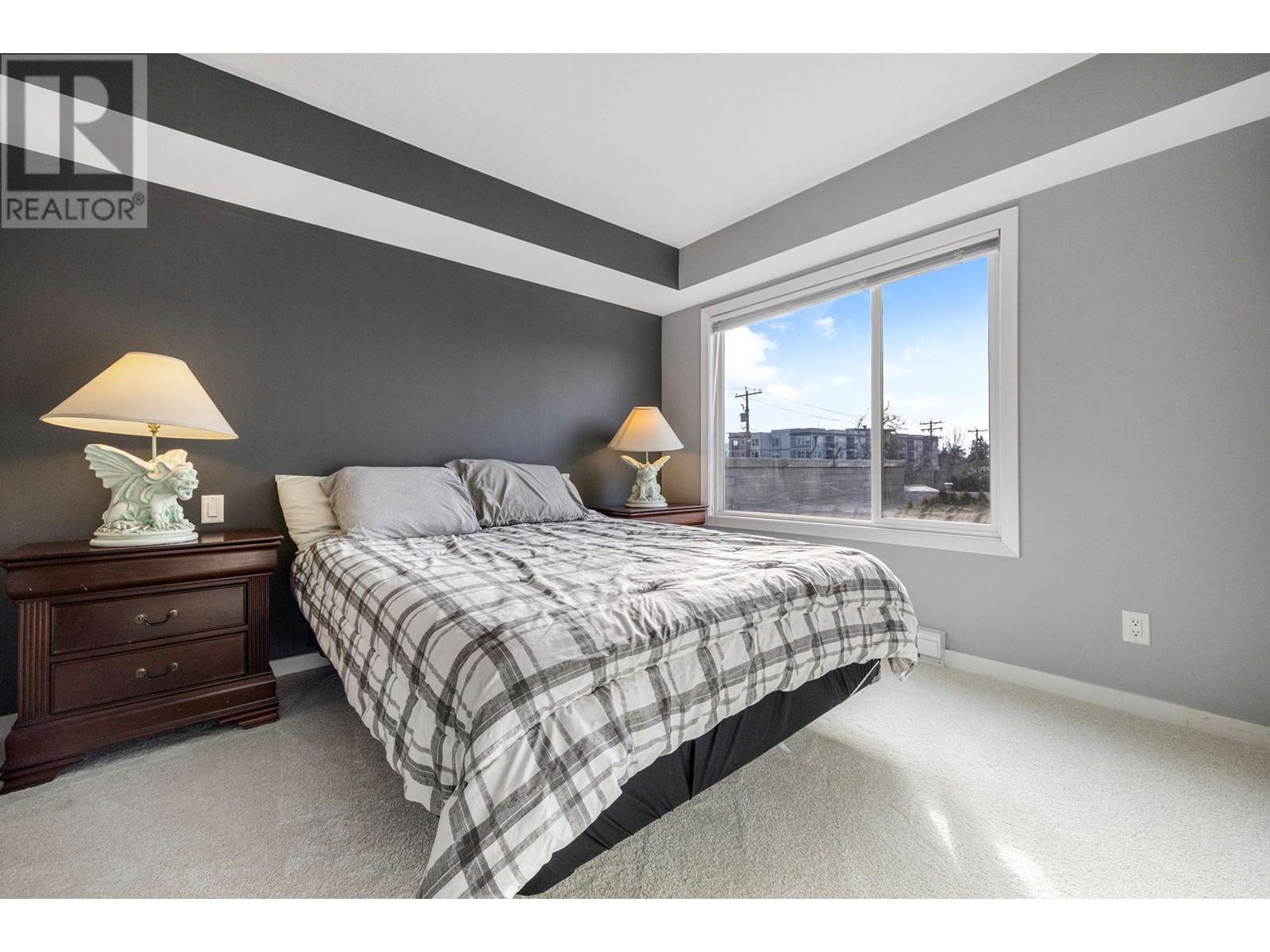 1550 Dickson Avenue Unit# 222
