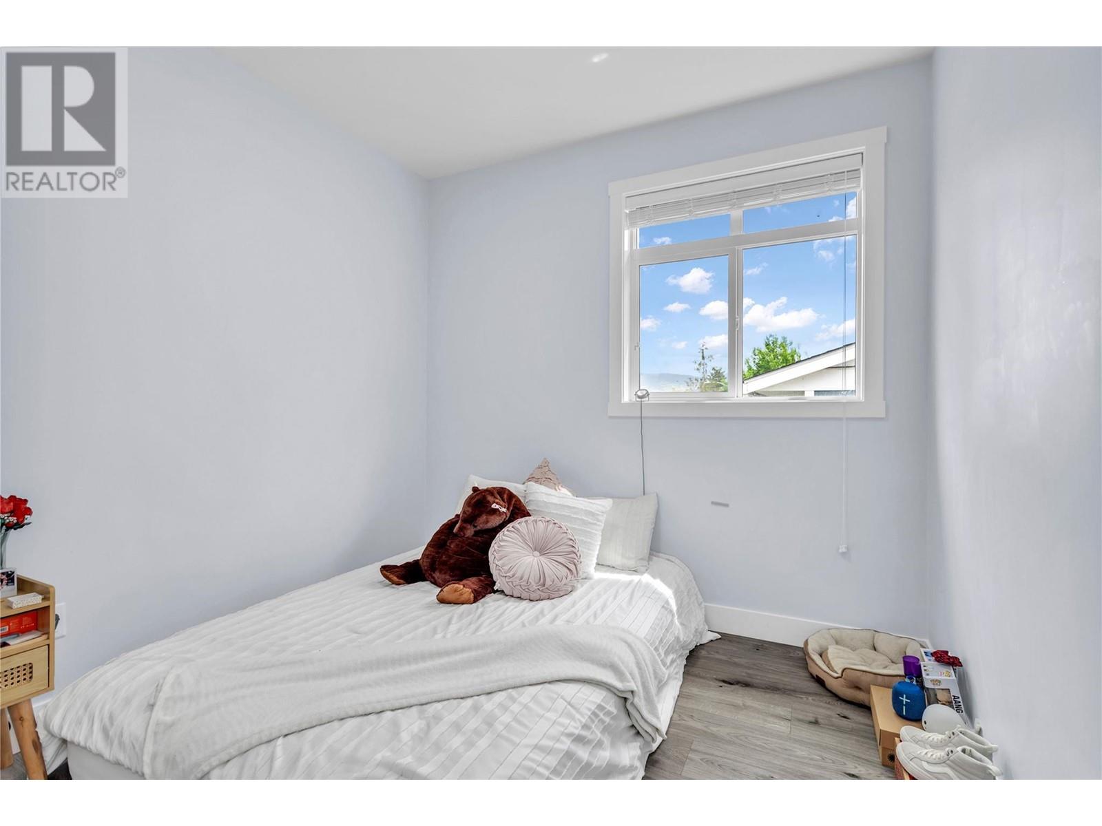 782 Coopland Crescent Unit# 1