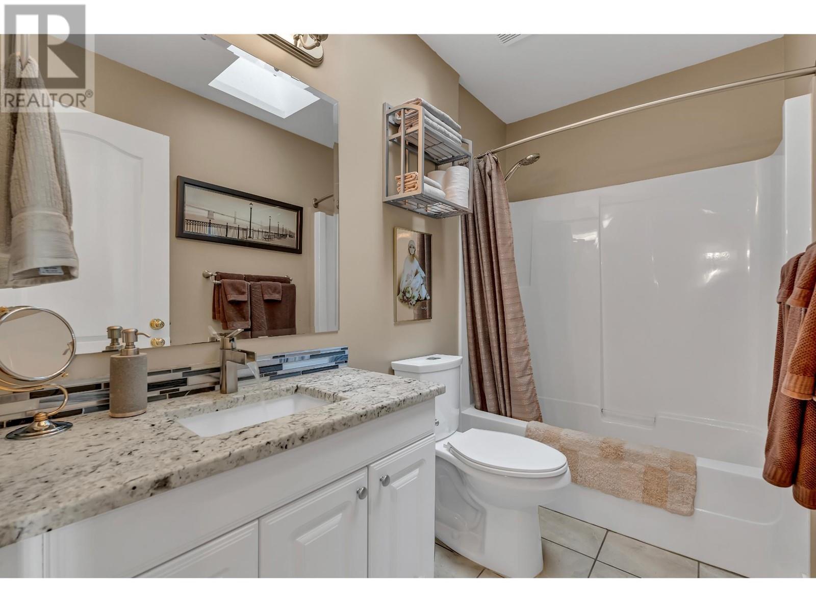3008 Quail Crescent