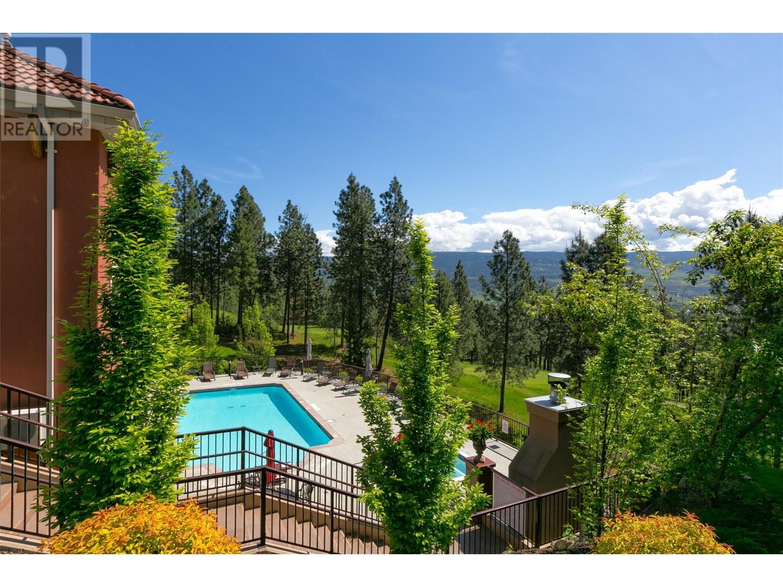 1795 Country Club Drive Unit# 128