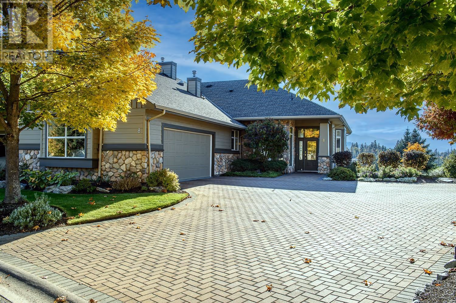 3800 Gallaghers Pinnacle Way Unit# 8