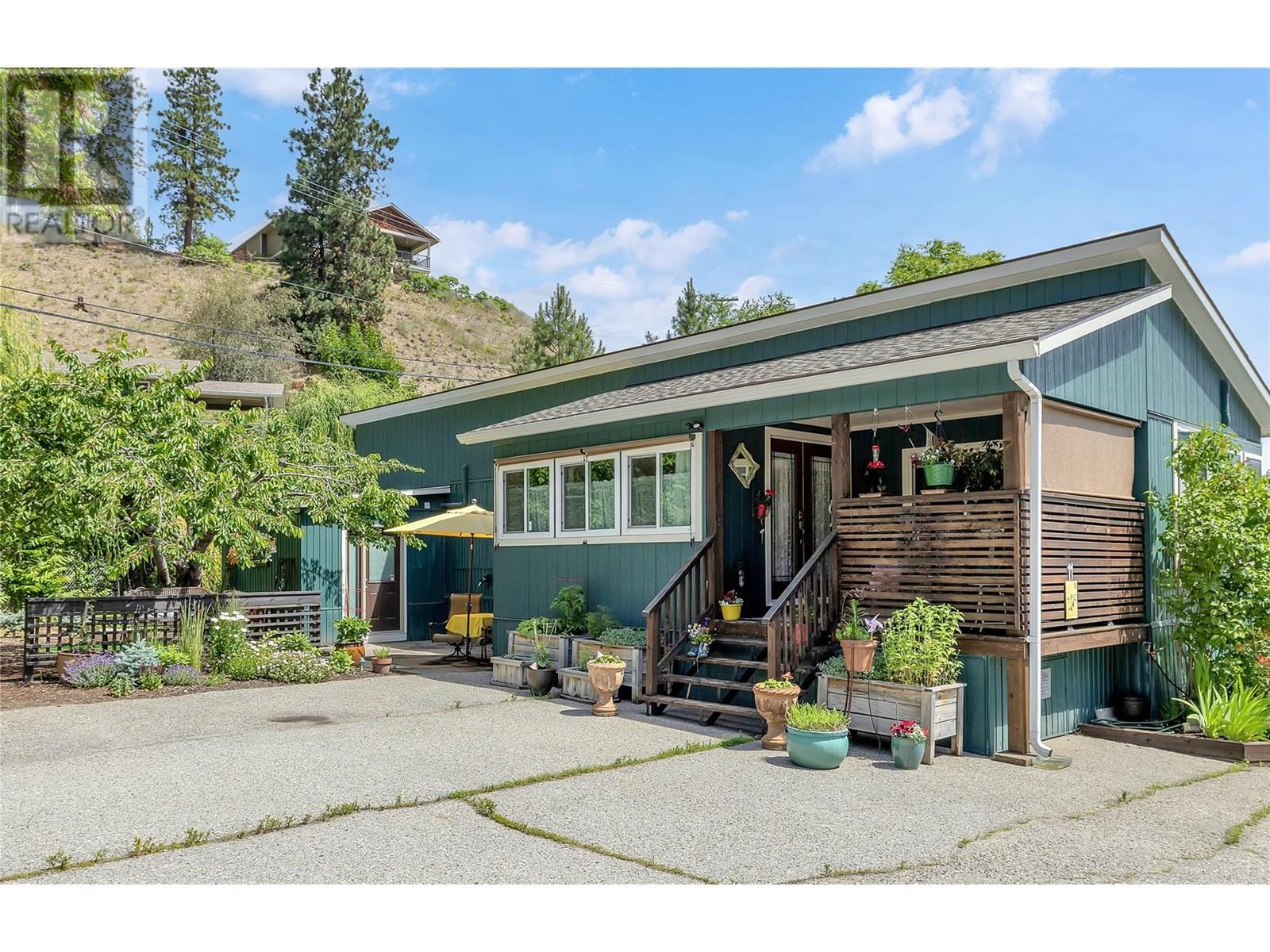 6663 Highway 97 Unit# 11