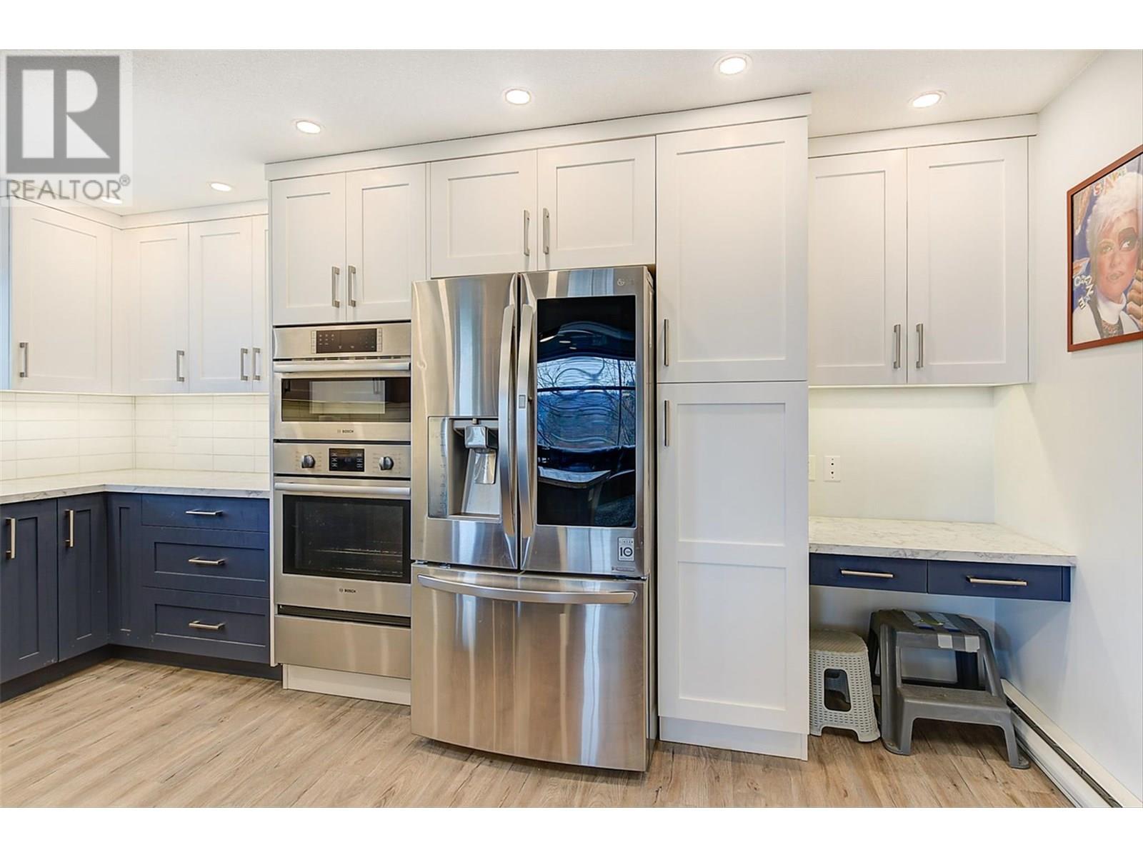 555 Houghton Road Unit# 205
