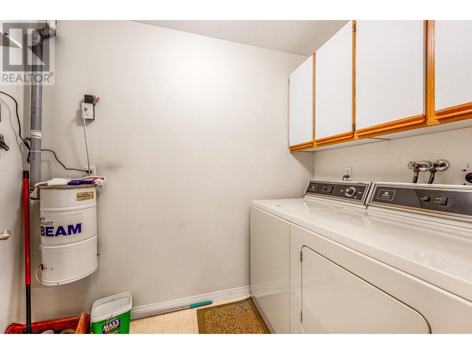 1055 Lawrence Avenue Unit# 102