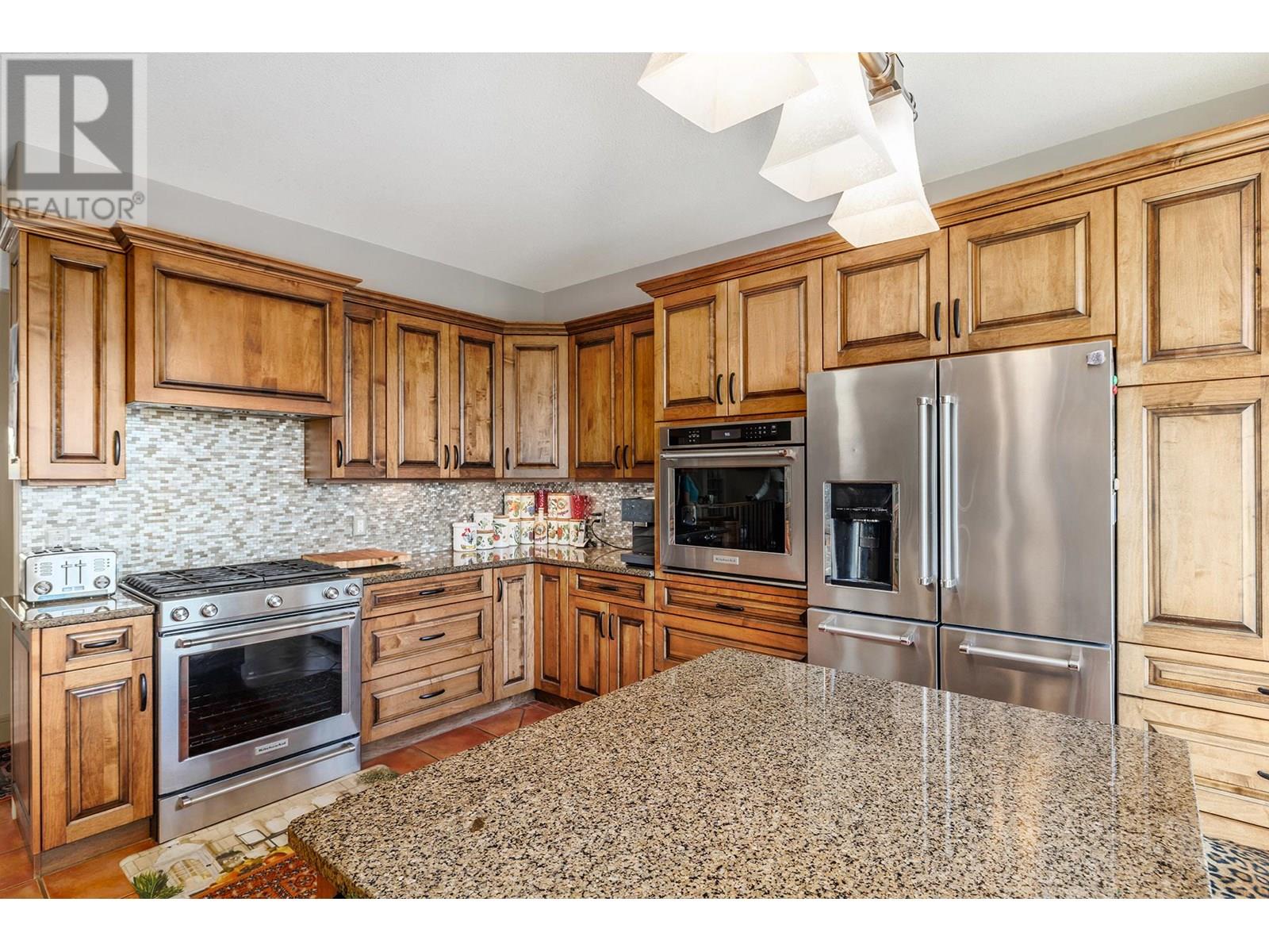 2376 Nahanni Court