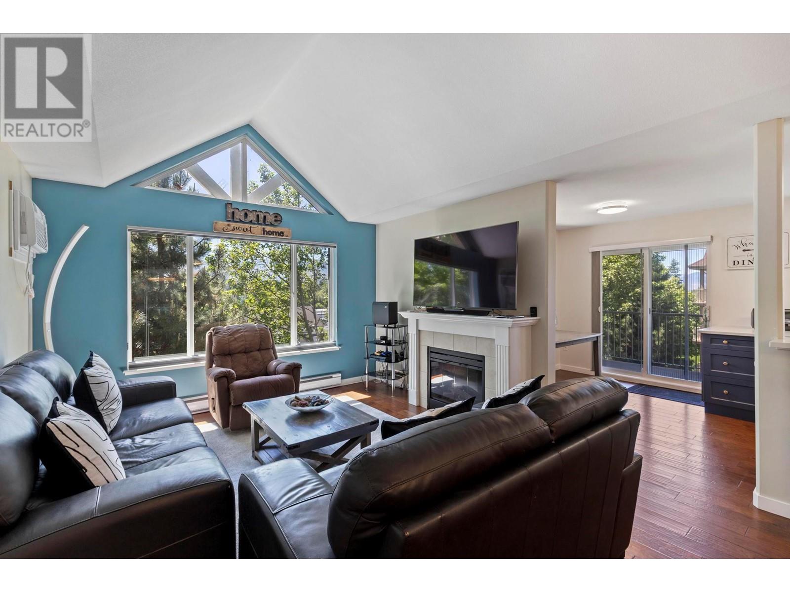 686 Lequime Road Unit# 403