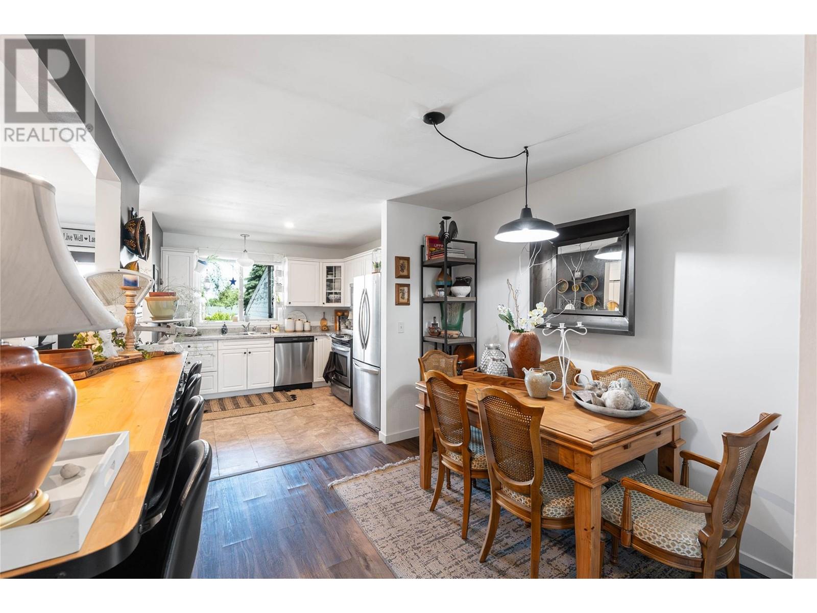 290 Hwy 33 E Unit# 207