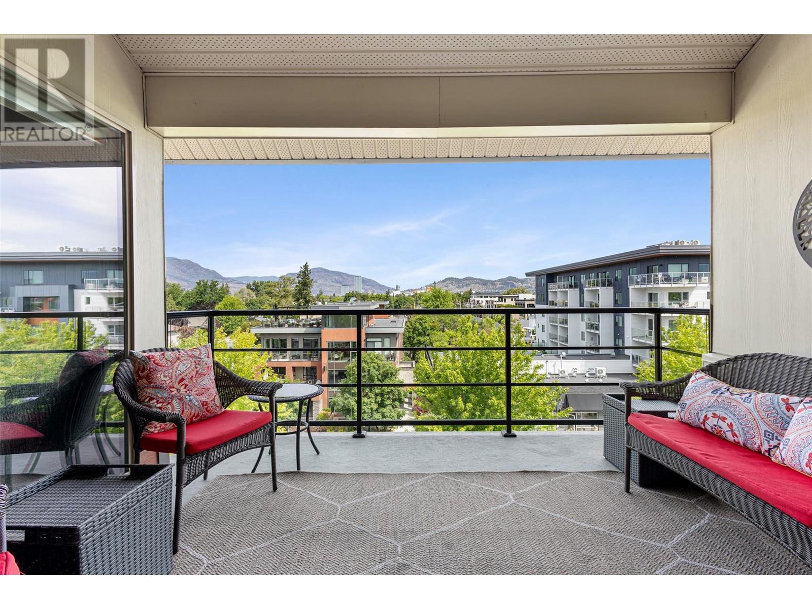 457 West Avenue Unit# 407