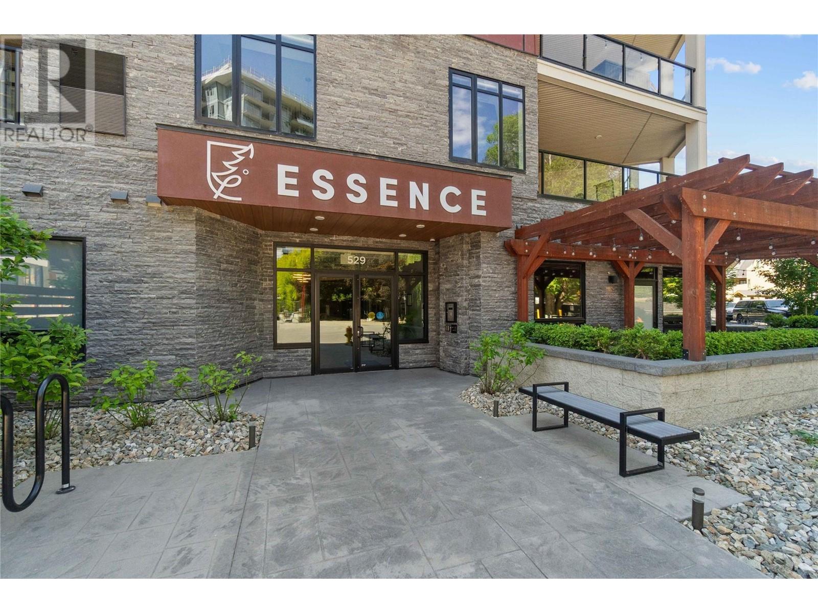 529 Truswell Road Unit# 301
