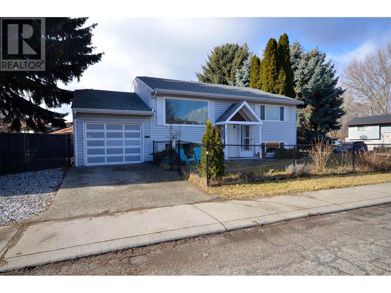 5504 South Vernon Place